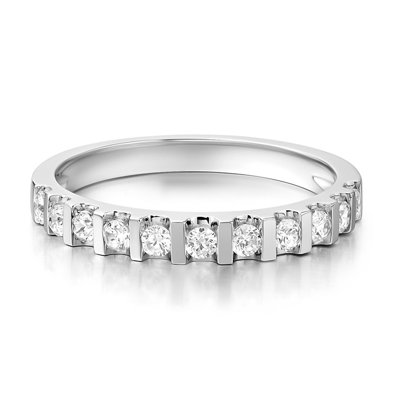 DR钻戒 Princess系列 花影&nbsp;2分&nbsp;H色